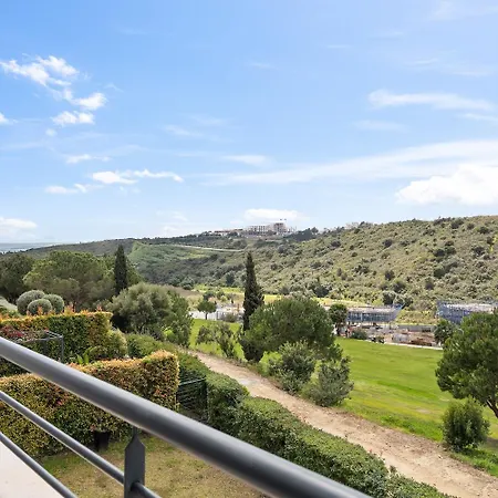 Unwind In Stylish Comfort At Golf Rdr478 Apartamento