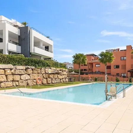 Unwind In Stylish Comfort At Golf Rdr478 * Casares